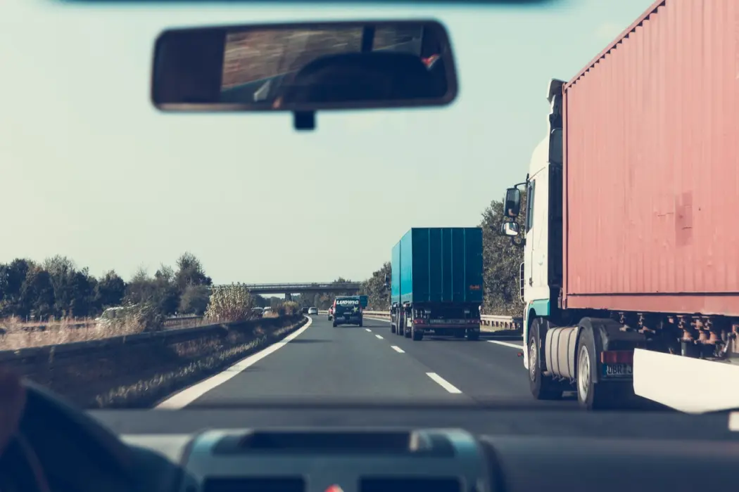 Przeprowadzka do Warszawy samodzielnie czy z firmą transportową?