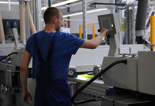 Pracownicy z Azji — dlaczego ich zatrudnianie staje się coraz bardziej opłacalne?