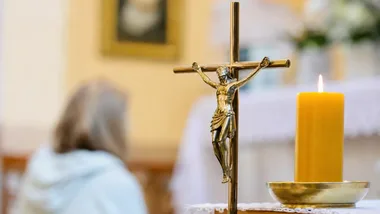 W szpitalnej kaplicy w Płocku odprawiono mszę przy relikwiach Ojca Pio