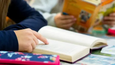 Pierwszoklasiści ze Szkoły Podstawowej nr 20 zanurzyli się w świecie wierszy
