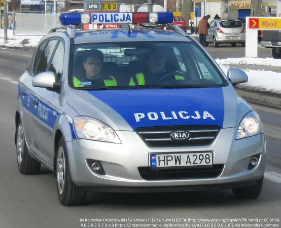 Policja Płock promuje bezpieczeństwo na otwarciu sezonu turystycznego