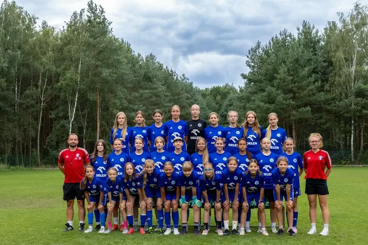 Grafika promocyjna wydarzenia Wisła Płock – Wisła Płock 2010 (Ekstraliga Juniorek Młodszych U-16)