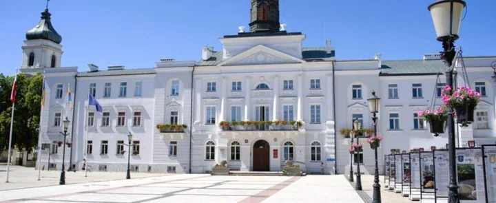 Sprzedaż akcji Wisły Płock bez finału. Samorząd zostaje jedynym akcjonariuszem