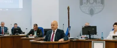 Płock dał prezydentowi absolutorium. W tle rekordowe inwestycje i pomoc dla seniorów