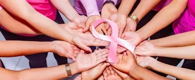 Mammobus stanie przy Kauflandzie w Płocku i ruszy cały tydzień na Mazowszu