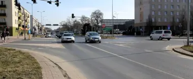 Zwężenia i 30 km/h w centrum Płocka. Rusza ważna przebudowa pod jezdnią