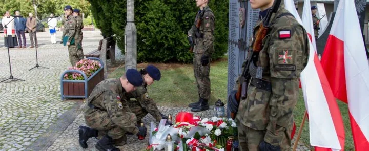 Dwie uroczystości pamięci w Płocku. Wspomnienie Sybiraków i 13 straconych