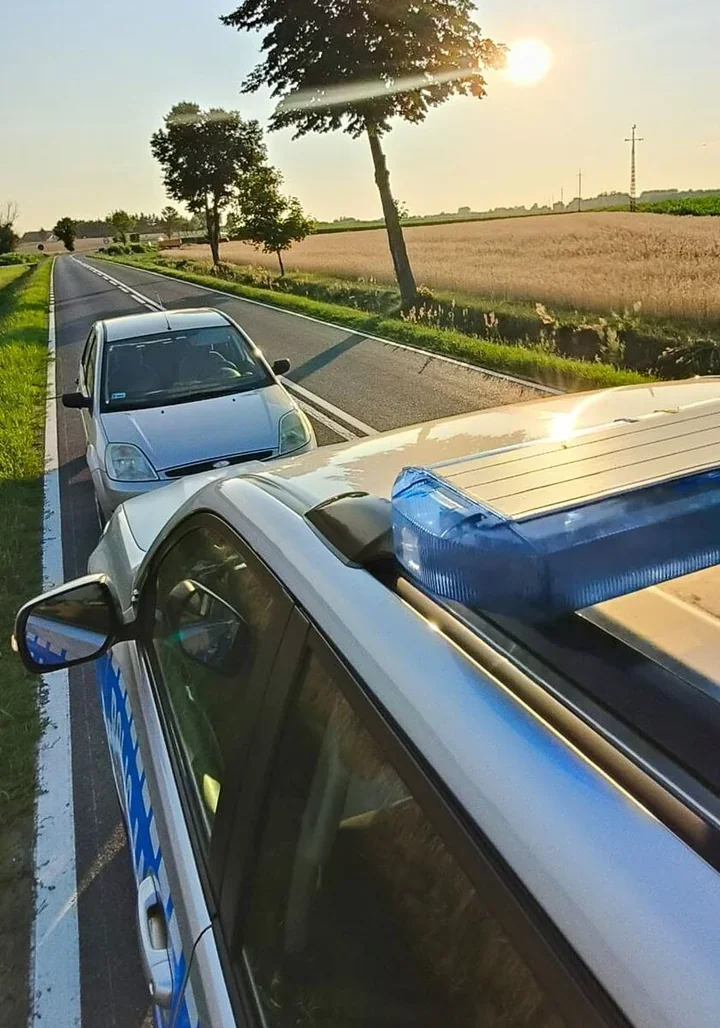 Policjanci po służbie zatrzymali kierowcę z ponad 2,5 promila