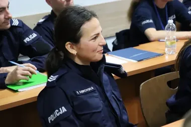 72 policjantów rozpoczęło szkolenie aspiranckie. Zajęcia także w Płocku