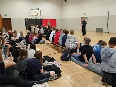 Hulajnoga i internet pod lupą policjanta przed wakacjami