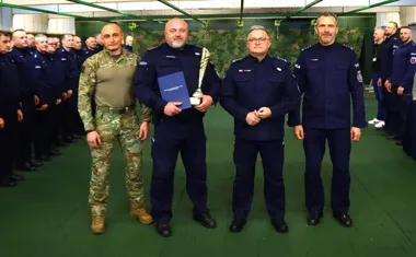 Płocka drużyna na podium w Radomiu - 55 ekip walczyło o policyjny puchar