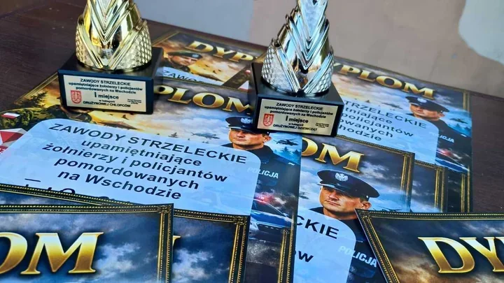Uczniowie rywalizowali na strzelnicy w Płocku - turniej ku czci Poległych Policjantów