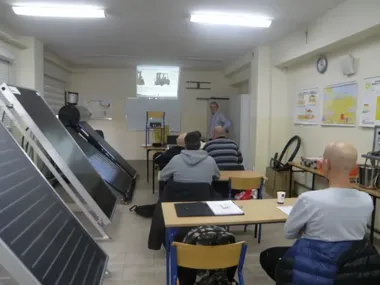 Kursy zawodowe mają dać uczestnikom z powiatu płockiego realną szansę na pracę